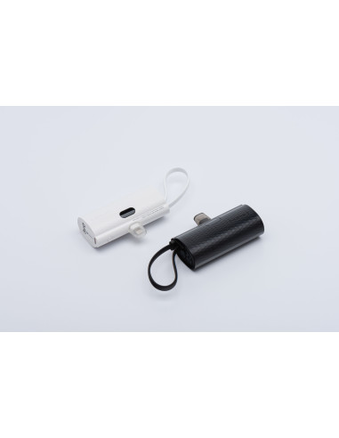 FORCELL F-ENERGY Power Plug F5K3 powerbank 5,000mAh avec connecteur intégré pour Lightning 8-PIN PD 20W noir