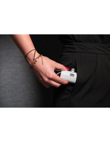 FORCELL F-ENERGY Power Plug F5K3 powerbank 5,000mAh avec connecteur intégré pour Lightning 8-PIN PD 20W blanc