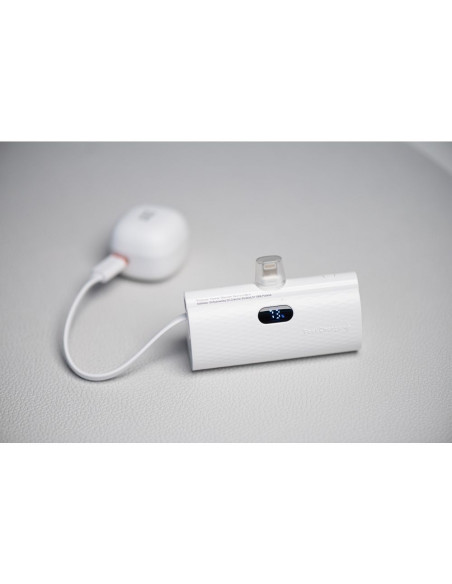 FORCELL F-ENERGY Power Plug F5K3 powerbank 5,000mAh avec connecteur intégré pour Lightning 8-PIN PD 20W blanc