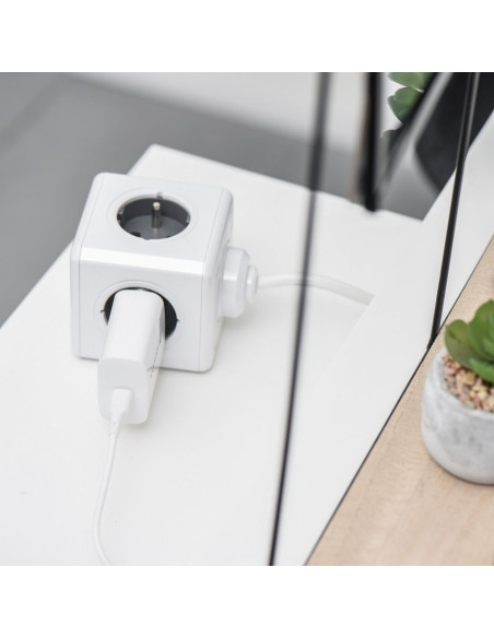 Chargeur secteur universel Forcell avec USB type C - 3A 25W avec fonction de charge PD et QC 4.0