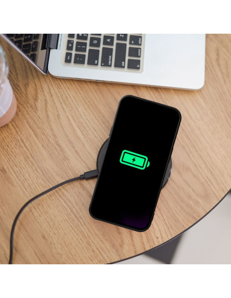 Coque MAG SILICONE compatible avec MagSafe pour IPHONE 15 Pro noir